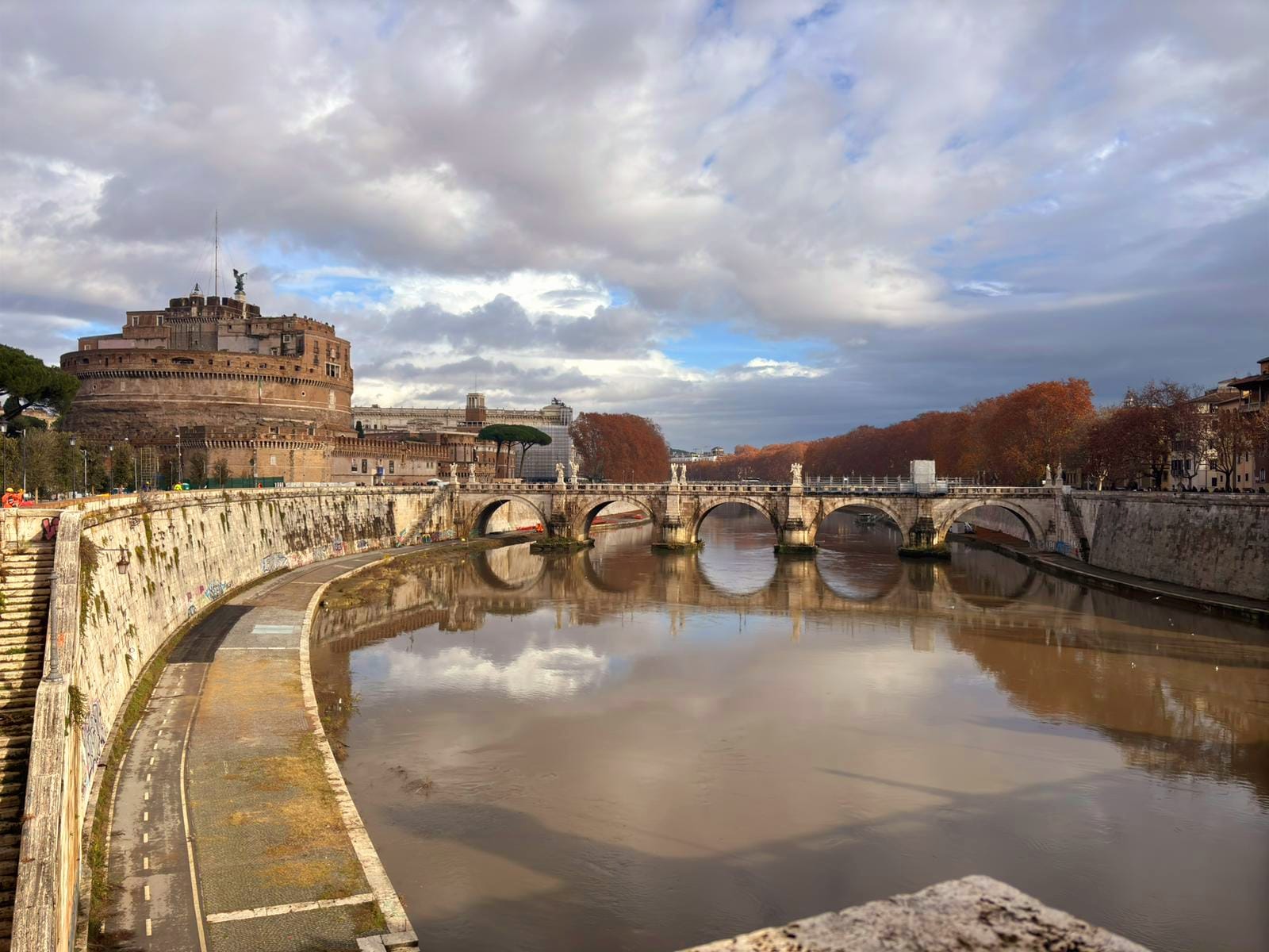 470228260_1131082042353829_650065333970445352_n